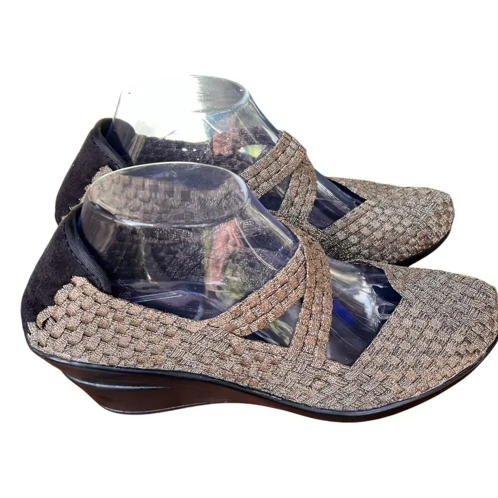 CORKYS Wishbone Women's 10 Woven Wedge Shoes Comfort Slip On Gold Black